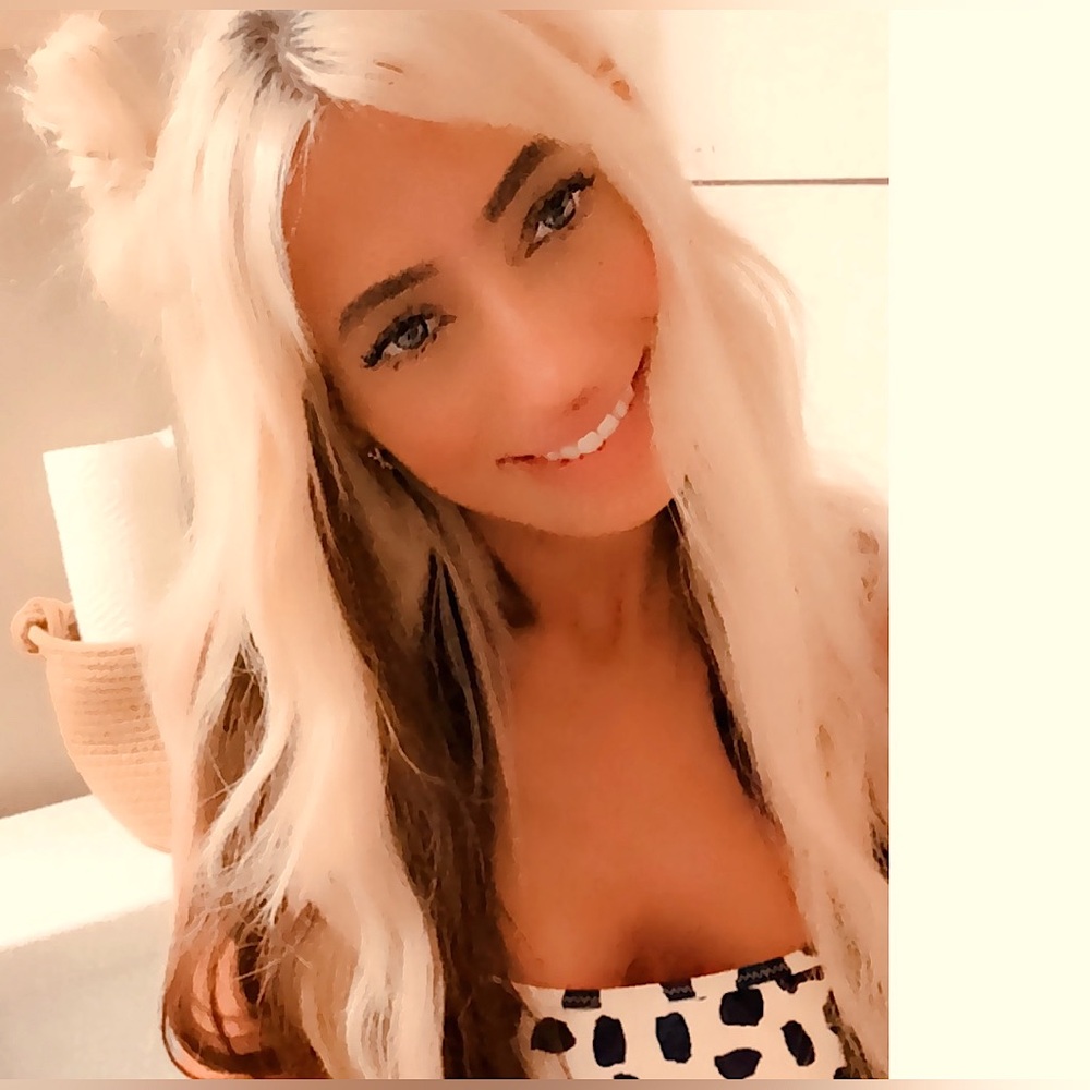 Meet your Posher, Nicole